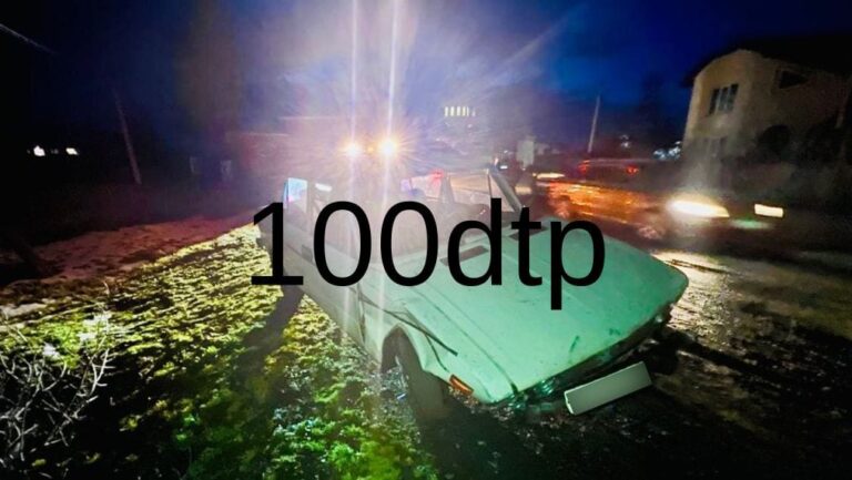 На Прикарпатті водій у нетверезому стані наїхав на бетонну конструкцію