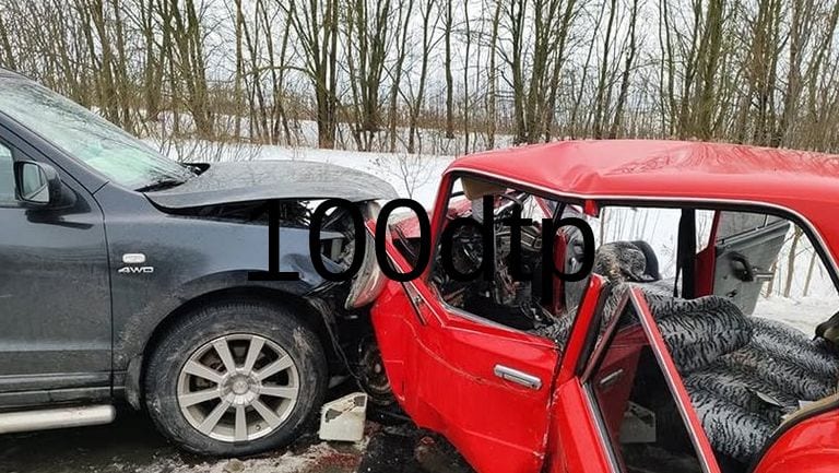 На Хмельниччині загинули двоє людей в ДТП, п’ятеро травмувались