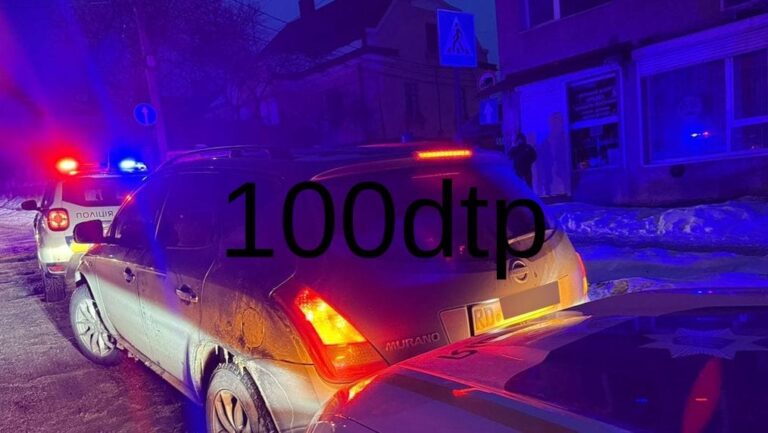 Втікаючи від поліції, військовий ТЦК протаранив службовий автомобіль