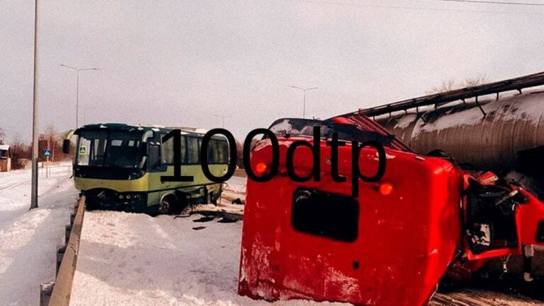 Бензовоз зіткнувся з автобусом на Чернігівщині