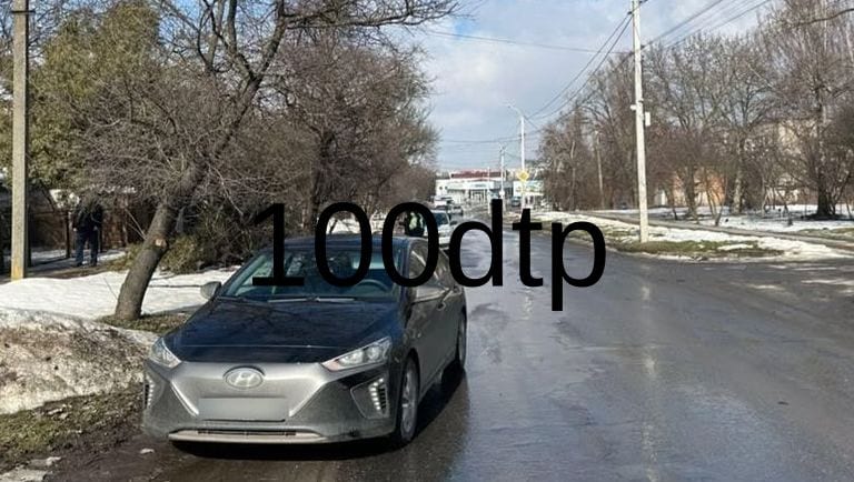 В Хмельницькому сталася ДТП: травмована 13-річна дівчинка