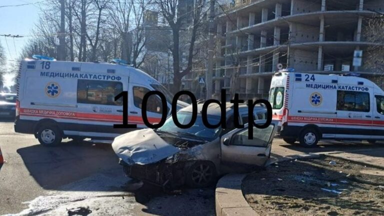 У Черкасах сталася смертельна ДТП: загинув один з водіїв