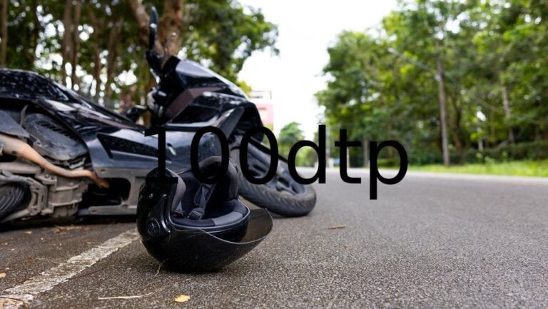 У Корюківці на тротуарі мотоцикліст збив пішохода