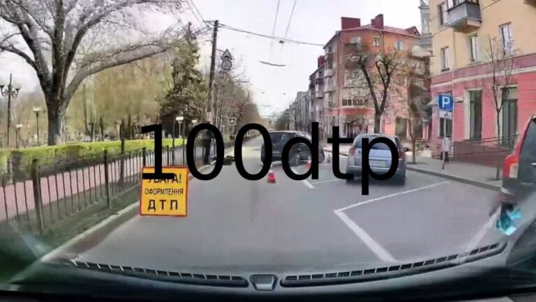 ДТП на вулиці Шевченка в Чернігові: травмовано мотоцикліста